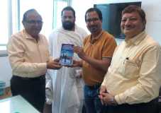 With Shri Suresh Bhageria, Mumbai Mahanagar Sanghchalak (RSS), Chairman Bhageria Group of Industries. Goregaon, Mumbai